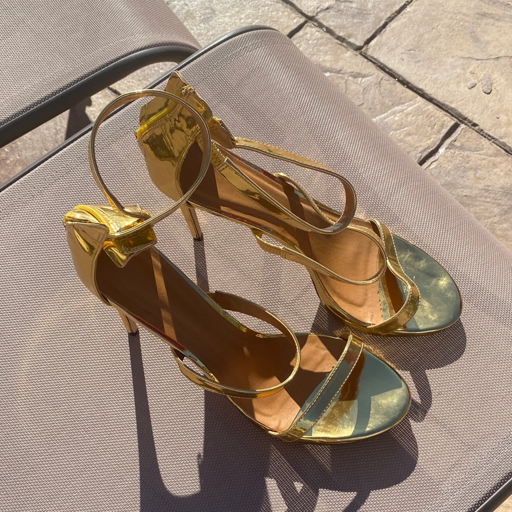 Elegant Gold Strappy Heels